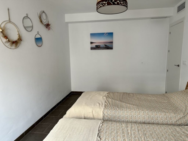 Slaapkamer 2, twee 1 pers. bed